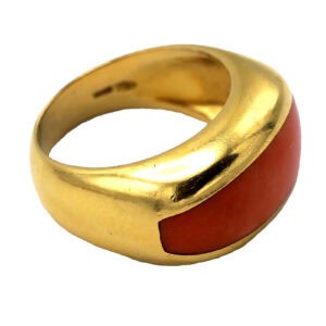 Vintage 18k Gold and Coral Ring, Italy , around 1960//sold